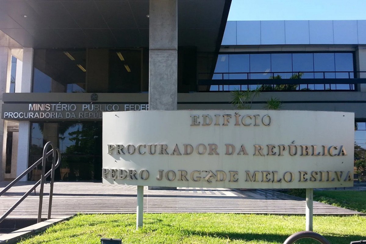 MPF consegue condenação de 11 envolvidos em fraudes na compra de merenda escolar em São Lourenço da Mata (PE) MPF consegue condenação de 11 envolvidos em fraudes na compra de merenda escolar em São Lourenço da Mata (PE)